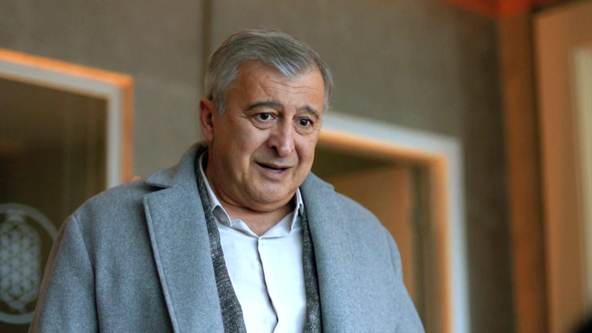 Metin consigue un donante de órganos Metin consigue un donante de órganos