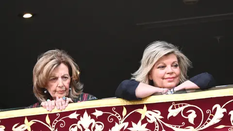 Terelu Campos y María Teresa Campos en la Semana Santa de Málaga 2022 Terelu Campos y María Teresa Campos en la Semana Santa de Málaga 2022