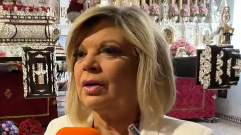 Terelu Campos visitando al Cristo del Cautivo Terelu Campos visitando al Cristo del Cautivo