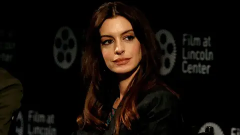 La actriz Anne Hathaway La actriz Anne Hathaway
