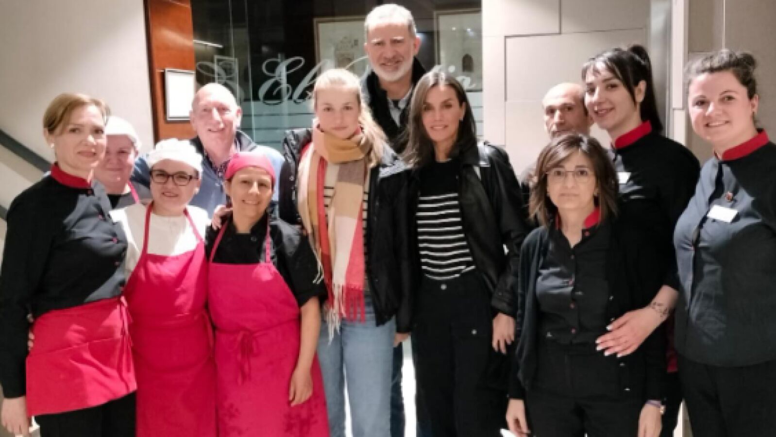 El dueño del restaurante de Zaragoza cuenta cómo fue la cena de los reyes: 