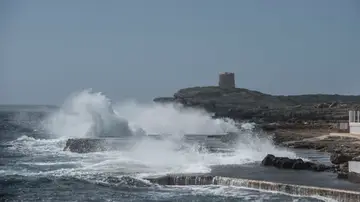 Estado del mar el Jueves Santo en Sant Lluís, Menorca. 