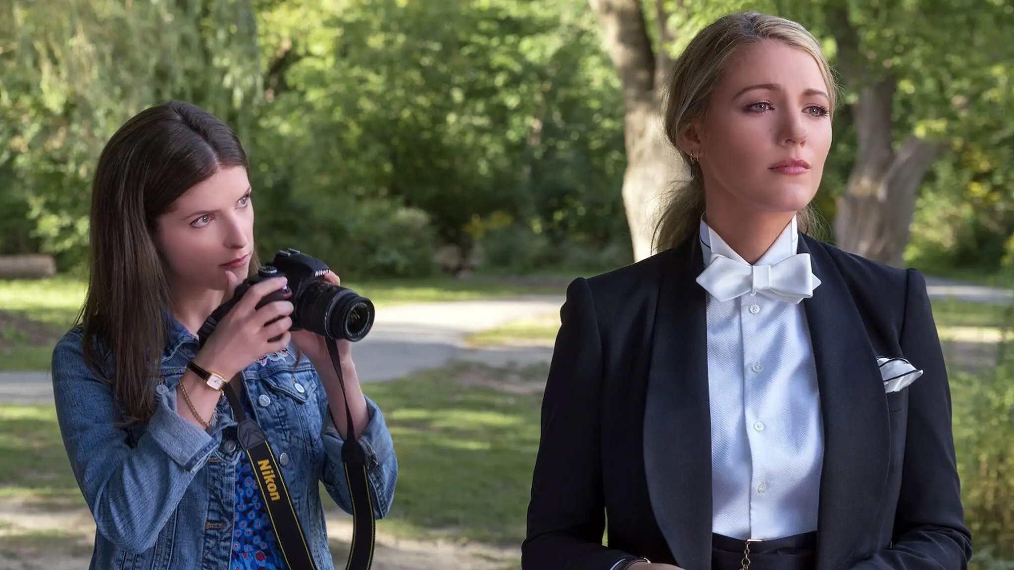 Anna Kendrick y Blake Lively en Un peque&ntilde;o favor