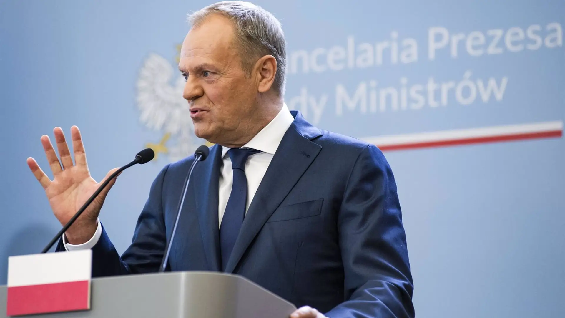 Tusk habla de una "nueva era bélica" en Europa y aboga por "una defensa común" de las fronteras de la UE Tusk habla de una "nueva era bélica" en Europa y aboga por "una defensa común" de las fronteras de la UE