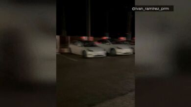 Hasta 2 horas de cola para cargar los coches eléctricos a la vuelta de Semana Santa: 