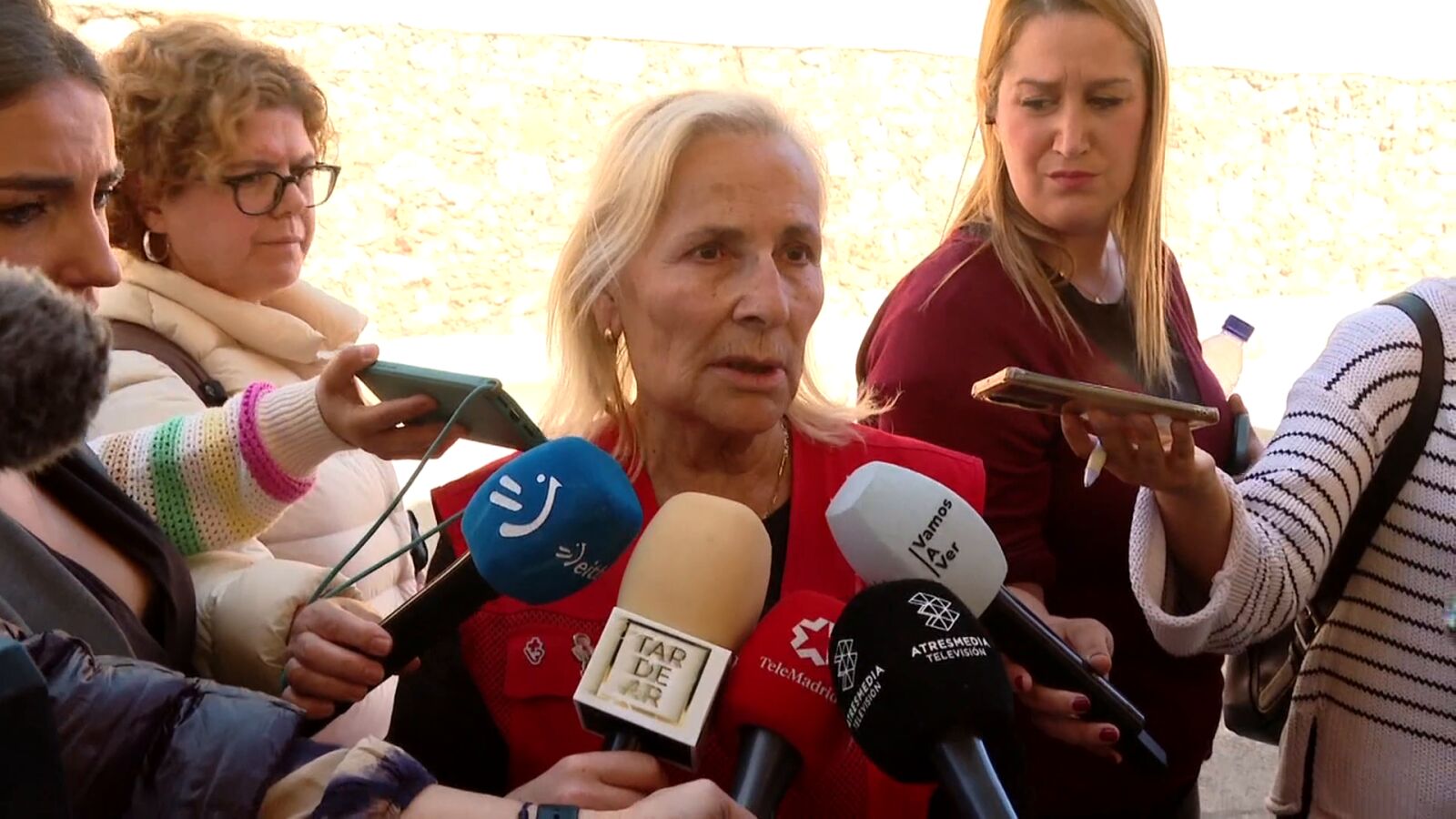 Una vecina afirma que el matrimonio no estaba bien: 