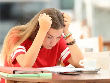 Ansiedad en jóvenes Ansiedad en jóvenes