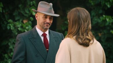 Capítulo 28 de Sueños de libertad, 3 de abril: Begoña frena con Andrés y descubre las recientes infidelidades de su marido
