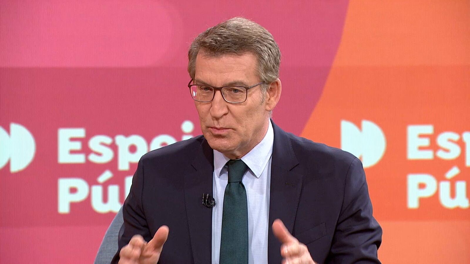 Núñez Feijóo: 