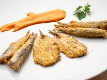 Una receta de temporada, fácil y rápida, de Arguiñano: anchoas rebozadas con mahonesa de piquillos