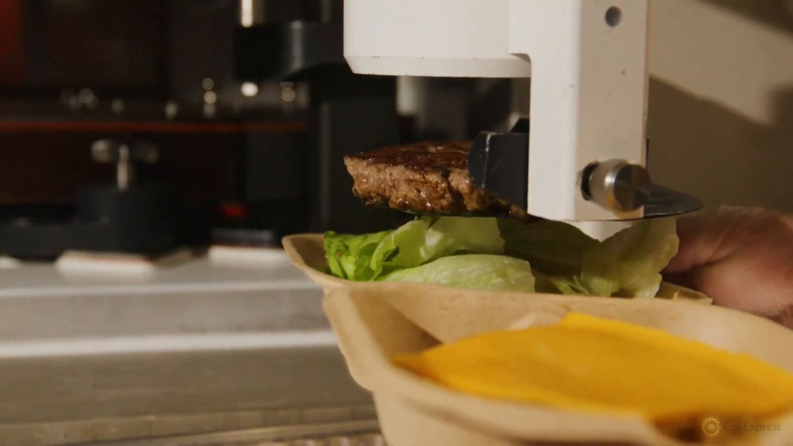 La inteligencia artificial se cuela en las cocinas: así es el primer restaurante autónomo del mundo