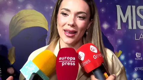 Lorena Gómez dedica unos minutos a la prensa Lorena Gómez dedica unos minutos a la prensa
