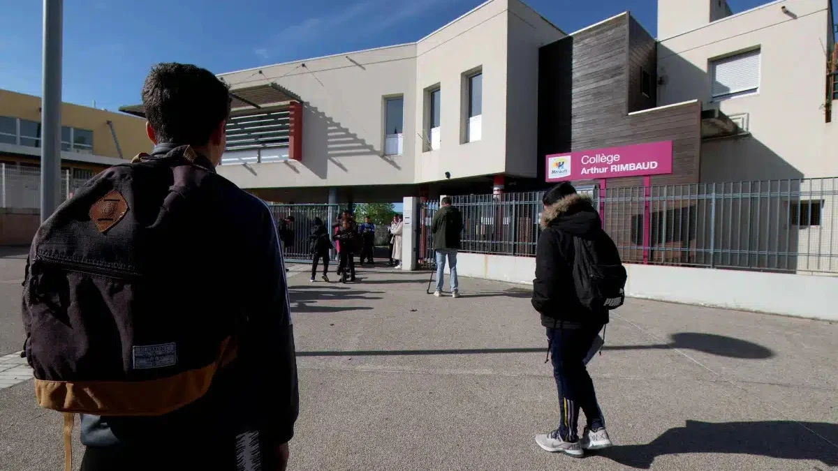 Imagen del colegio donde ocurrieron los hechos en Francia