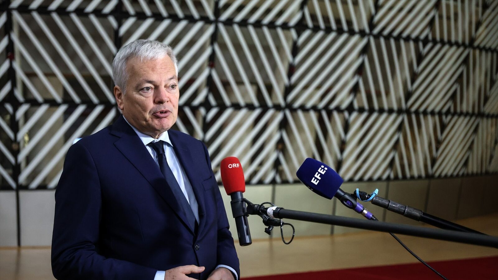 Reynders informa que la renovación del Consejo General del Poder Judicial está 