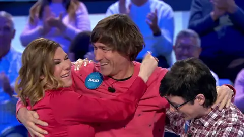 ¡En el último momento! Moisés, Tamara y Julio Salinas celebran eufóricos su remontada en Palabras Crtuzadas ¡En el último momento! Moisés, Tamara y Julio Salinas celebran eufóricos su remontada en Palabras Crtuzadas