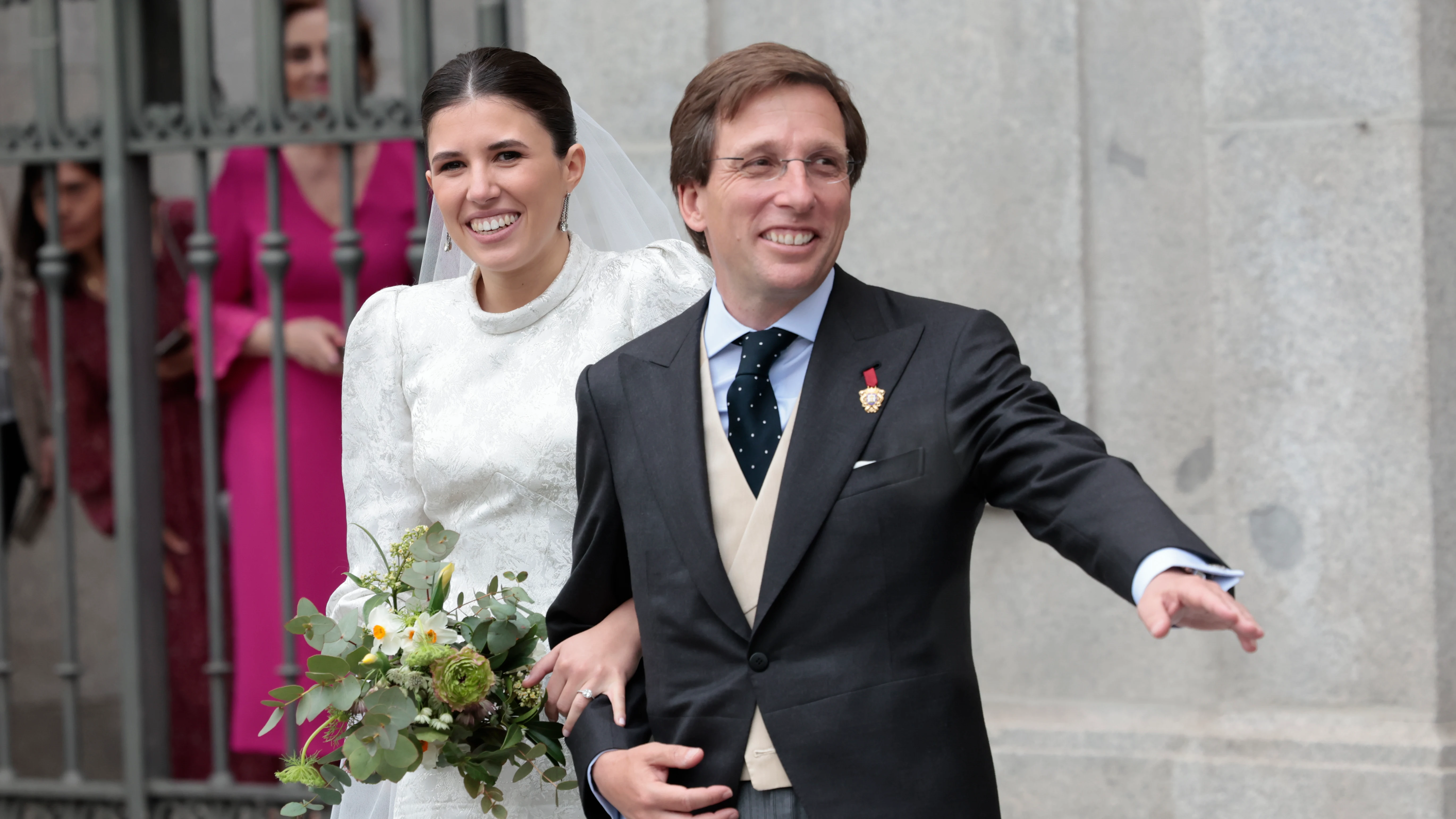 Teresa Urquijo y Mart&iacute;nez Almeida el d&iacute;a de su boda