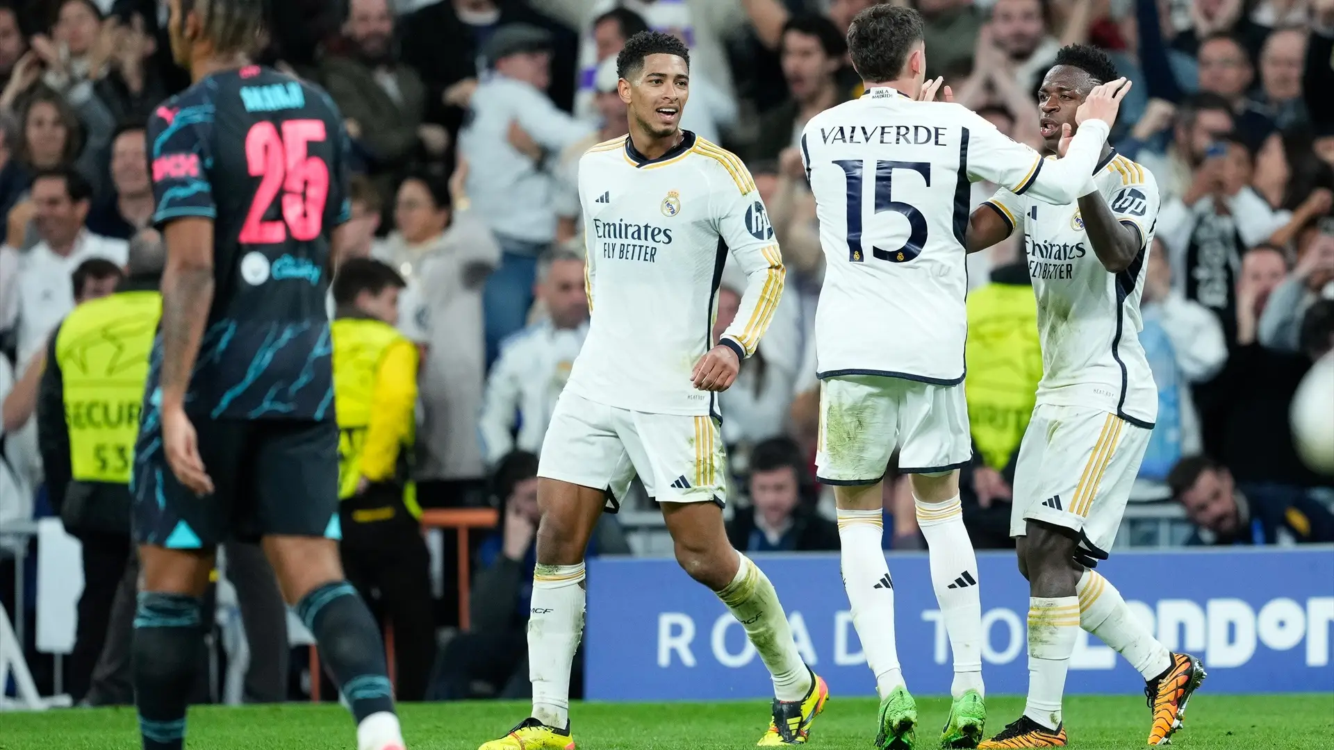 Los jugadores del Real Madrid celebran un gol ante el City Los jugadores del Real Madrid celebran un gol ante el City