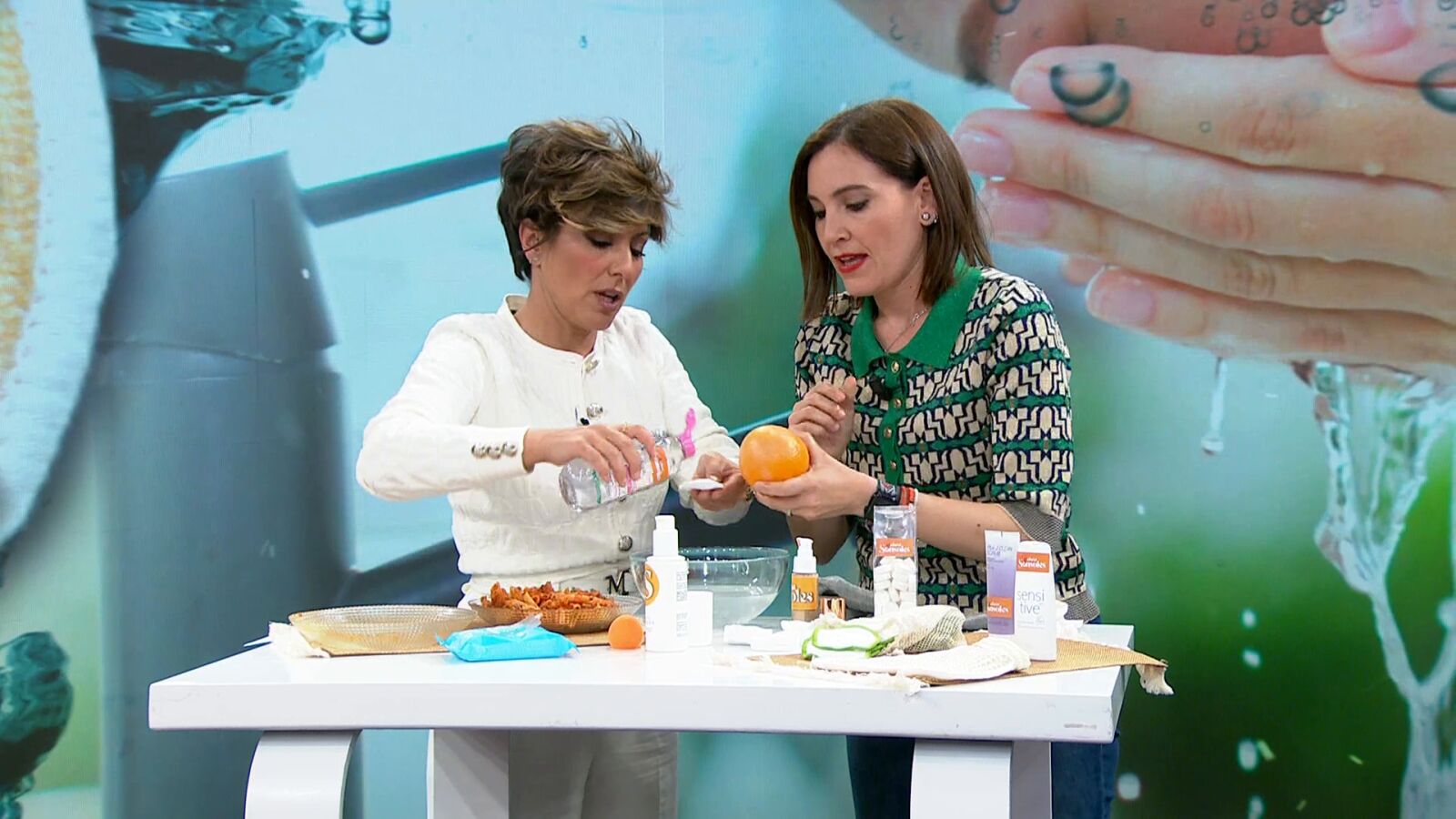 Boticaria García explica en qué consiste el mejor método para desmaquillarnos: la doble limpieza de la piel