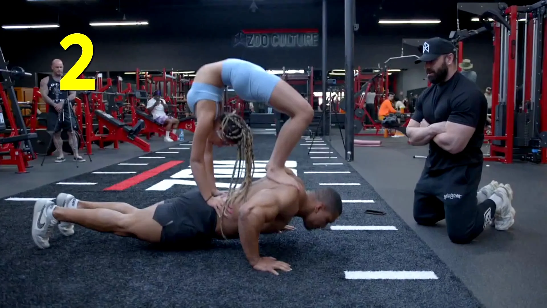 Larry Wheels y Liberty Barros, en acción Larry Wheels y Liberty Barros, en acción