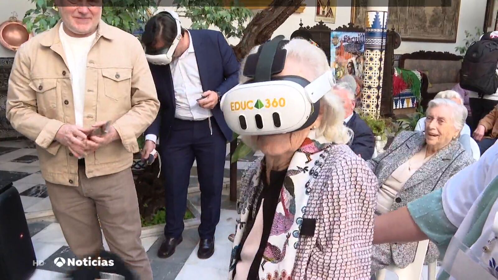 La Feria de Abril a través de realidad virtual para los más mayores: 