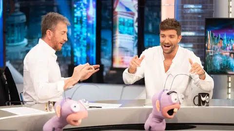 ¿Eres capaz de adivinar una canción con un solo segundo? Pablo Alborán deja al público bocabierto ¿Eres capaz de adivinar una canción con un solo segundo? Pablo Alborán deja al público bocabierto