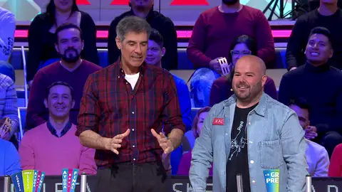 Jorge Fernández y Nacho, concursante del atril rojo Jorge Fernández y Nacho, concursante del atril rojo