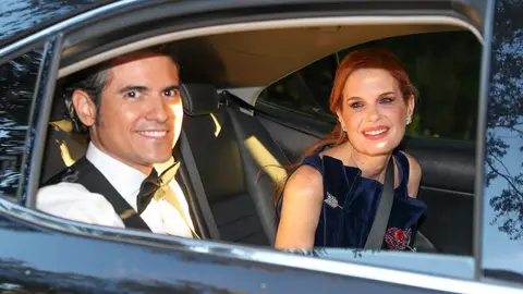 Olivia de Borbón junto a su marido en su fiesta de cumpleaños Olivia de Borbón junto a su marido en su fiesta de cumpleaños