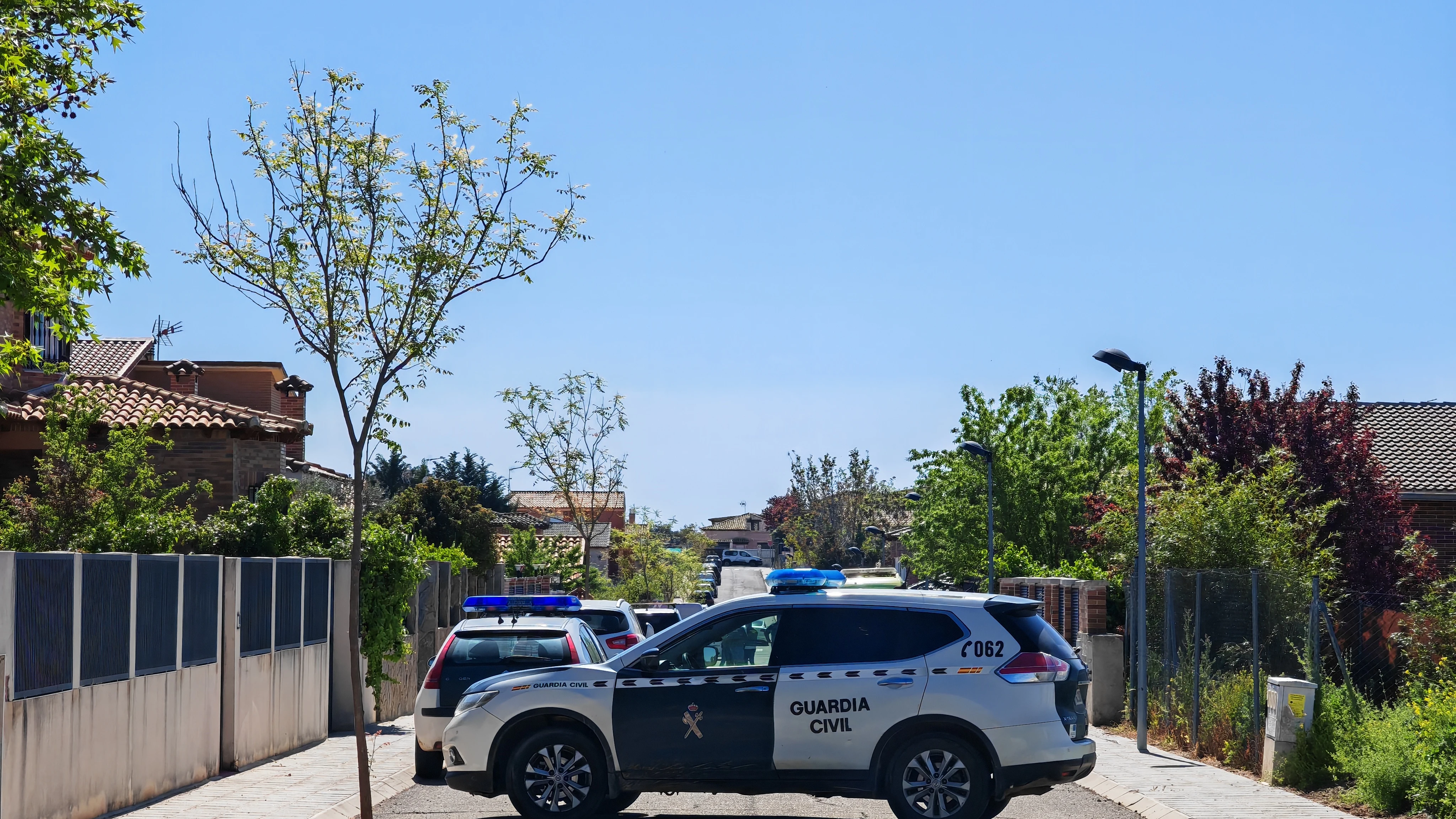Imagen de la Guardia Civil en Chiloeches, Guadalajara Imagen de la Guardia Civil en Chiloeches, Guadalajara