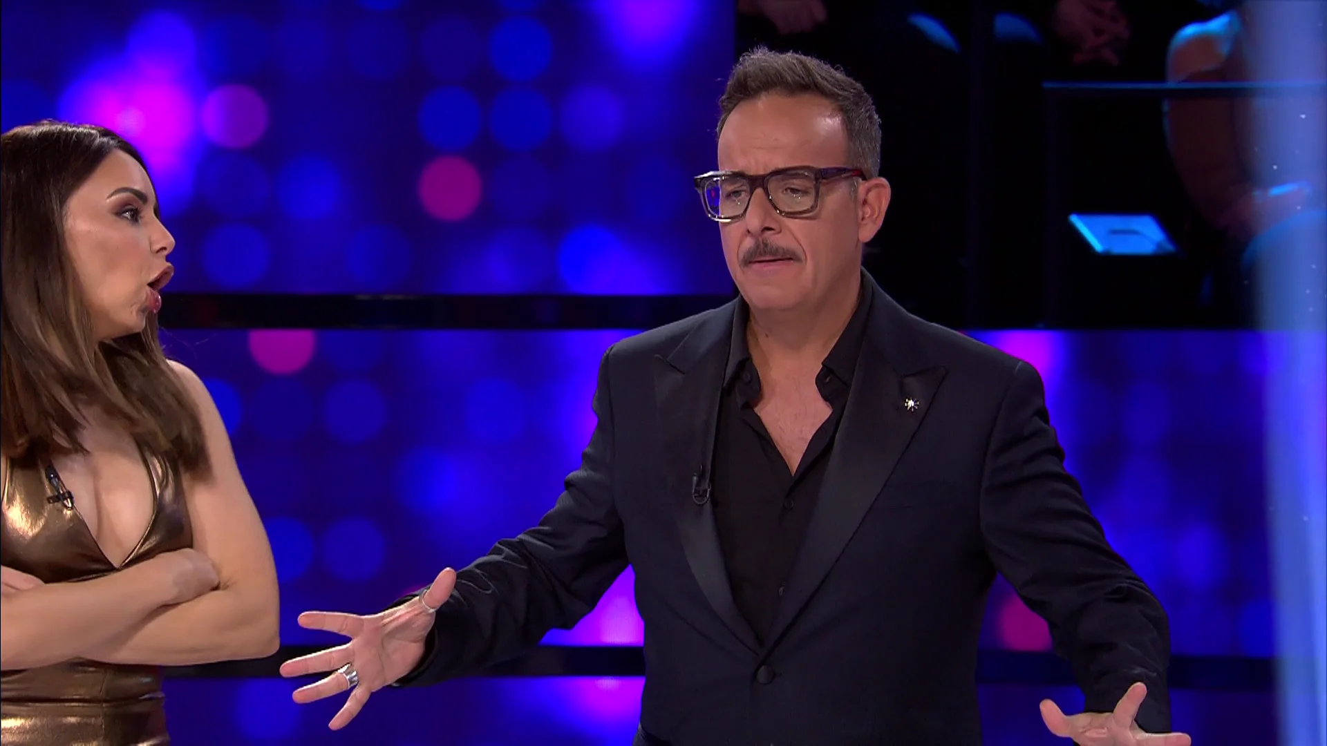 Àngel Llàcer estalla tras la actuación de Raoul Vázquez Àngel Llàcer estalla tras la actuación de Raoul Vázquez