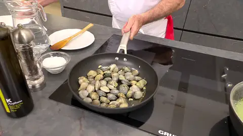 Introduce las almejas Introduce las almejas