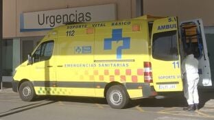 Foto de archivo de una ambulancia de Logro&ntilde;o