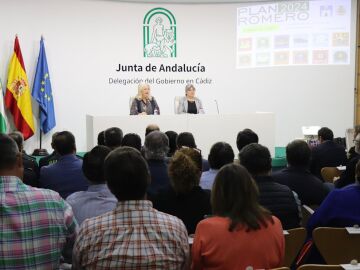 Reunión en la Delegación del Gobierno de la Junta de Andalucía en Cádiz