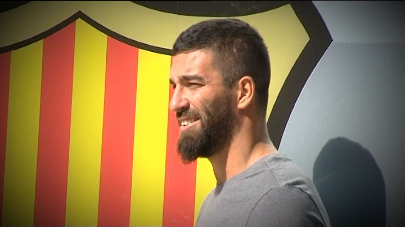 Los destrozos de Arda Turan en la mansión en la que vivía en Barcelona: las reparaciones ascienden a 230.000 euros