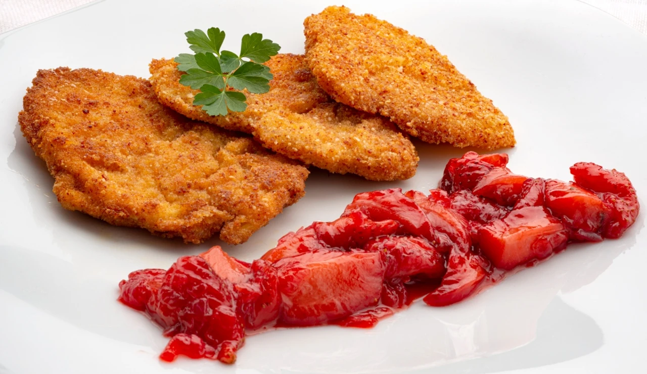 Crispy de pollo marinado con chutney de fresas, de Arguiñano: &quot;¡Atentos a esta receta!&quot;