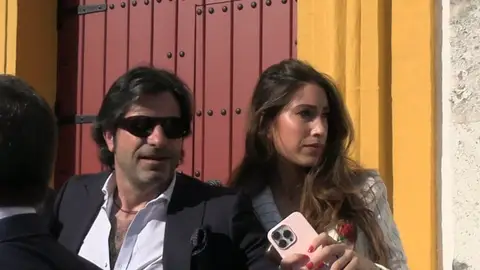 Javier Conde y su hija Estrella en La Maestranza de Sevilla Javier Conde y su hija Estrella en La Maestranza de Sevilla