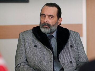 En el &uacute;ltimo cap&iacute;tulo de Secretos de familia: Kadir intenta esquivar a la justicia y provoca graves consecuencias