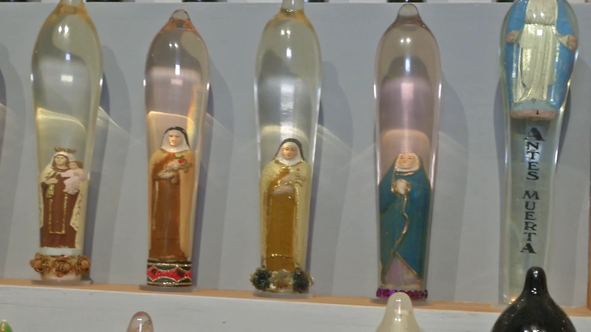 Monjas en preservativos 