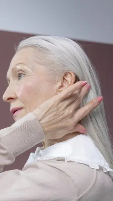 Mujer con canas Mujer con canas