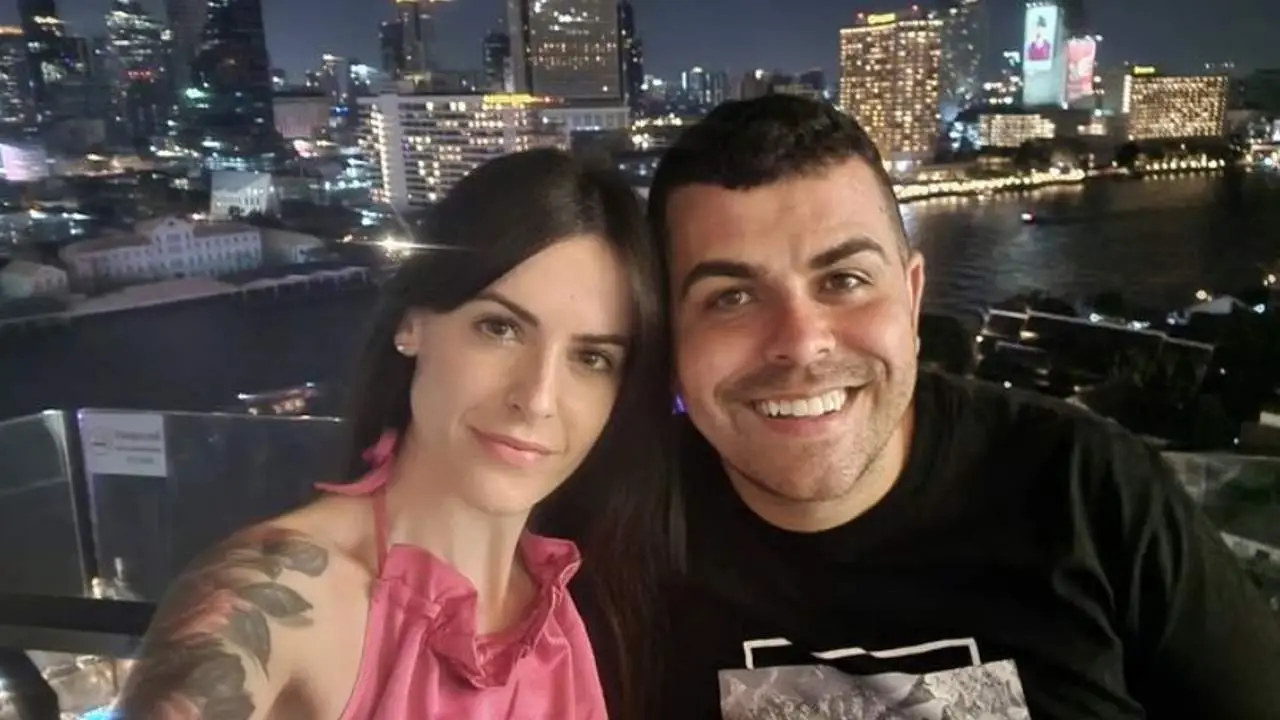 Álex y su pareja Álex y su pareja