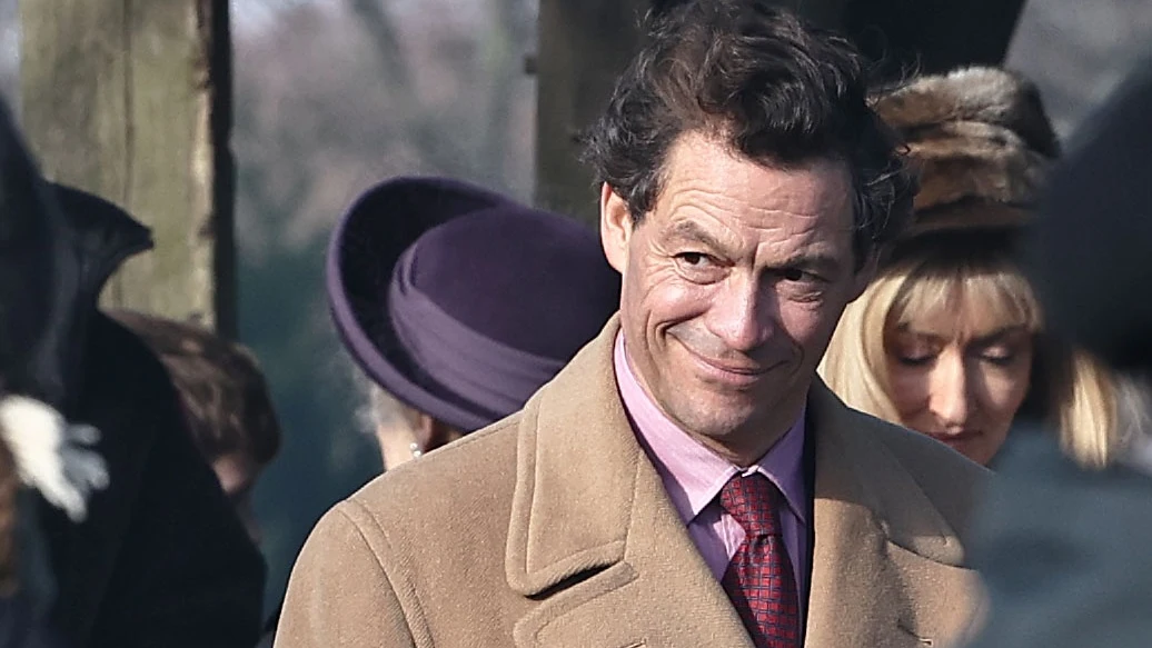 Dominic West rodando The Crown