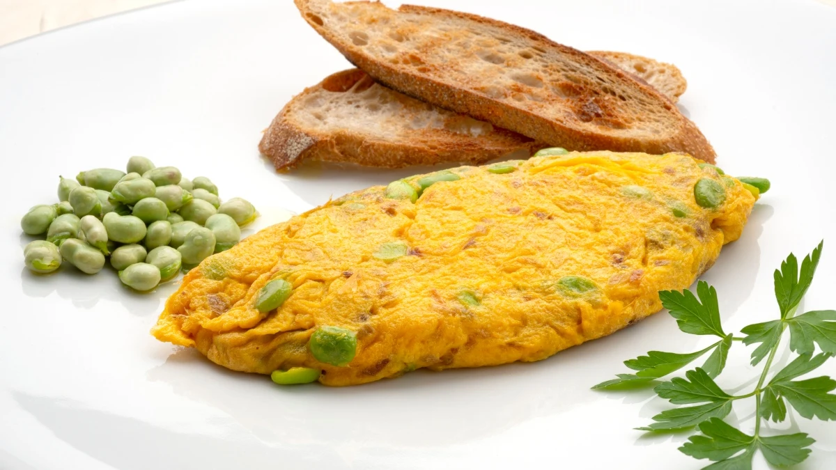 Karlos Arguiñano: receta de tortilla de habitas, jugosa y de temporada