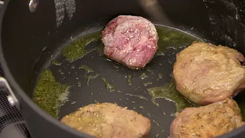 Retíralas a un plato y resérvalas Retíralas a un plato y resérvalas