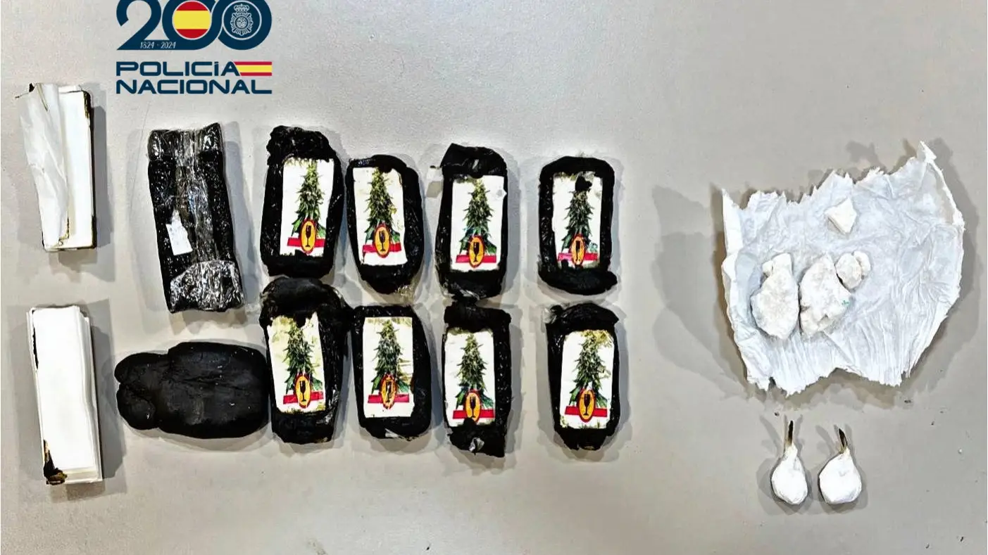 Detenida una mujer de 86 años por tratar de meter droga en la cárcel de Gran Canaria Detenida una mujer de 86 años por tratar de meter droga en la cárcel de Gran Canaria