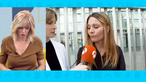 Acusada de apuñalar al violador de su madre. Acusada de apuñalar al violador de su madre.