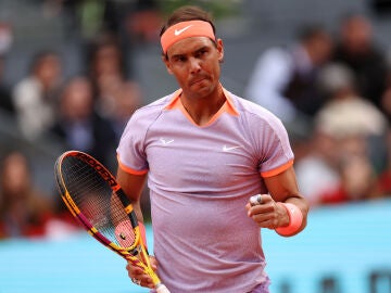 Nadal celebra un punto ante Blanch