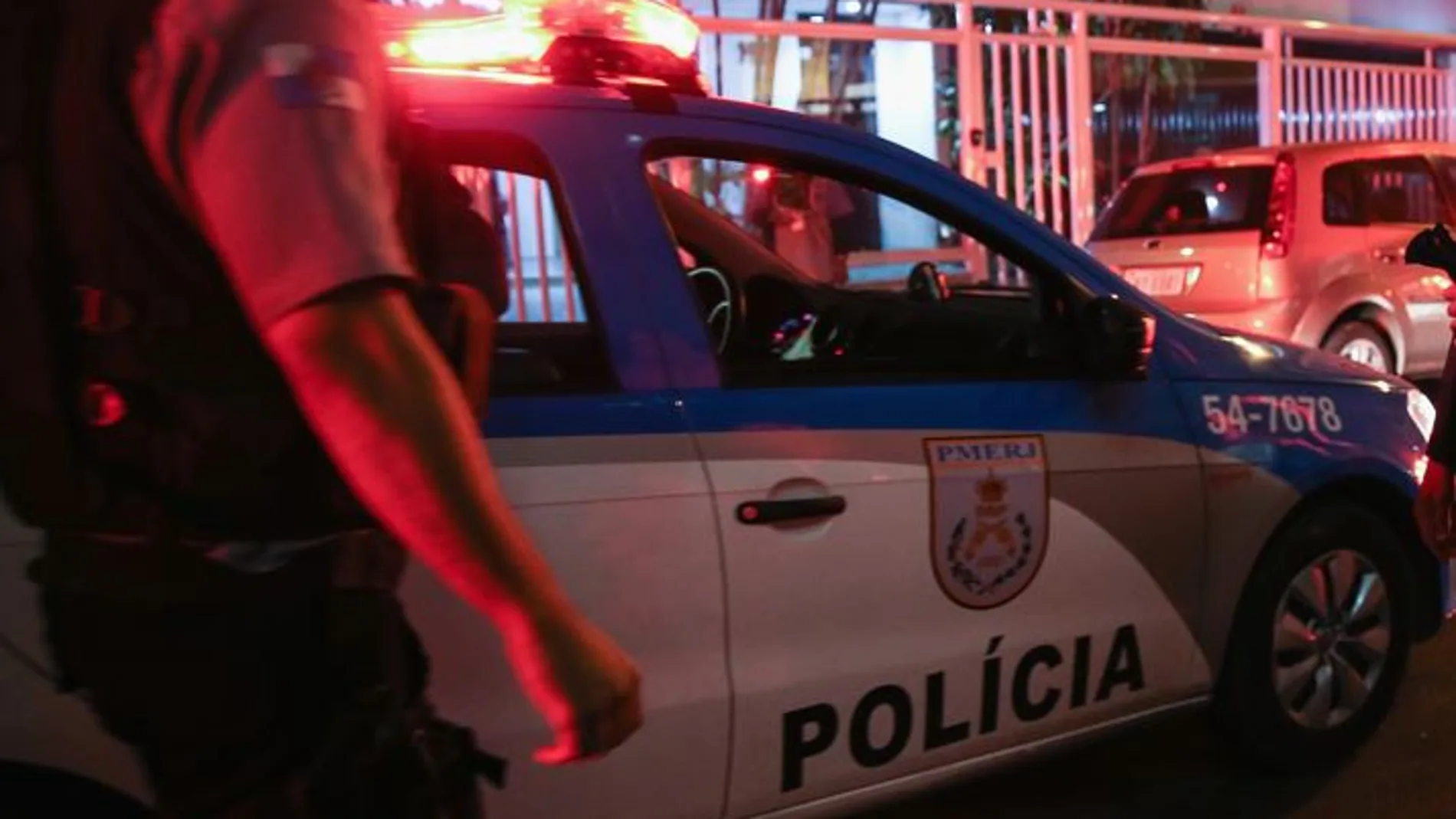 Imagen de archivo de un coche de policía en Brasil Imagen de archivo de un coche de policía en Brasil