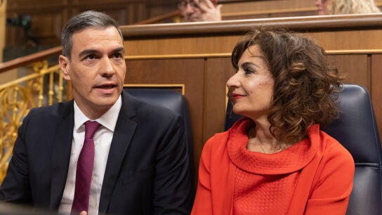 Pedro S&aacute;nchez y Mar&iacute;a Jes&uacute;s Montero