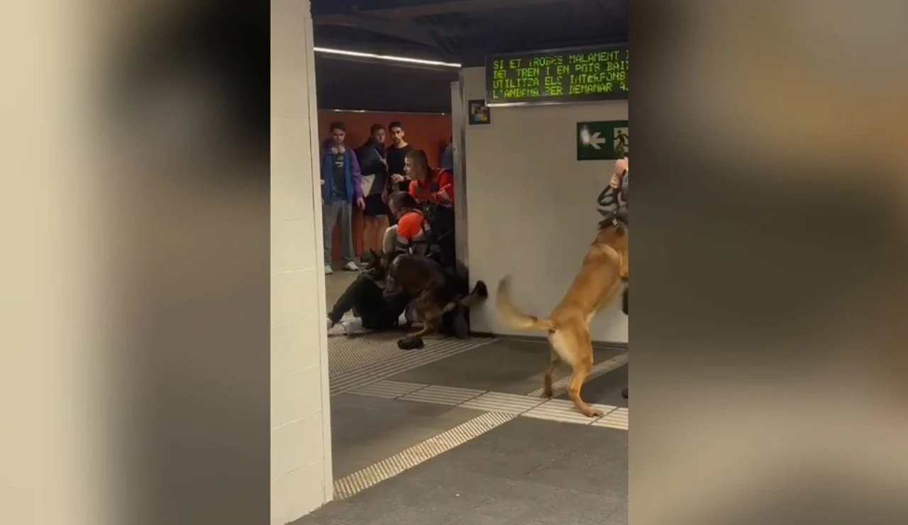 Agreden a dos vigilantes de seguridad del metro de Sants