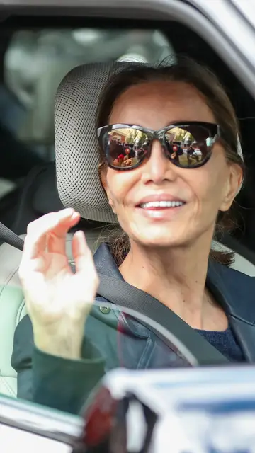 Isabel Preysler sale de visitar a su hija en el hospital Isabel Preysler sale de visitar a su hija en el hospital