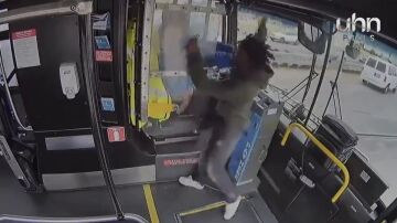 Agresión de un pasajero a un conductor de autobús